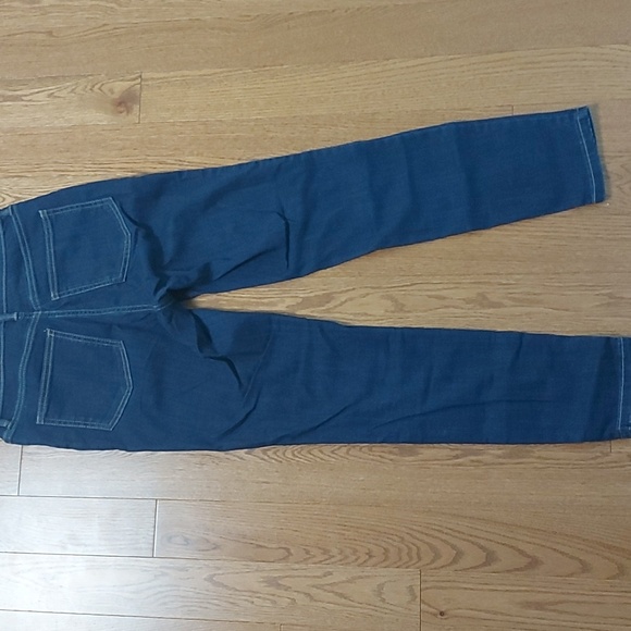 Reitmans Dark Wash Jeans - 26 Petite - Tapered Leg, Mid-Rise - Picture 2 of 5